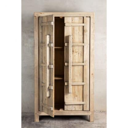 Armoire en bois massif avec portes anciennes (vers 1900) AM01077