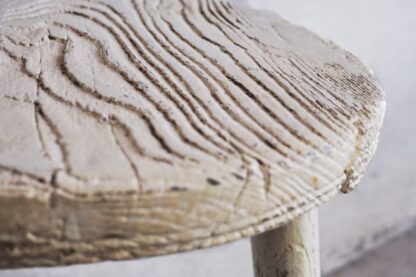 Taburete blanco vintage redondo