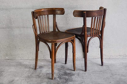 Set de dos sillas de comedor antiguas Thonet (c.1900)