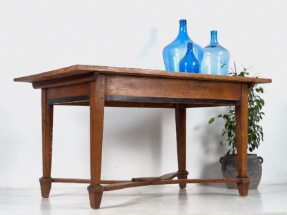 Mesa de comedor vintage de madera maciza (Francia, c.1940)