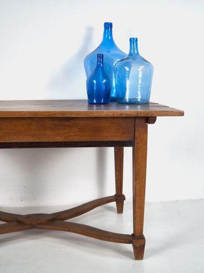 Mesa de comedor vintage de madera maciza (Francia, c.1940)