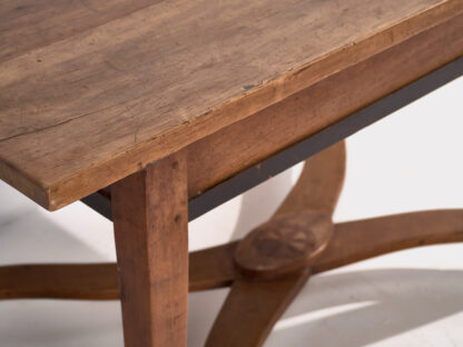 Mesa de comedor vintage de madera maciza (Francia, c.1940)