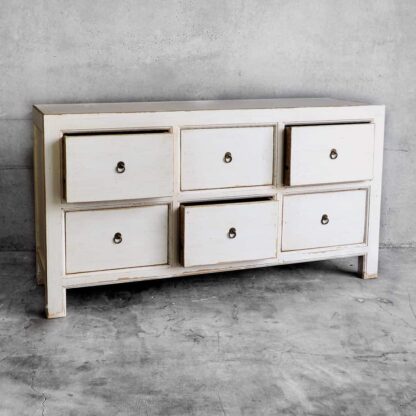 Buffet blanc en bois vieilli