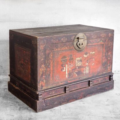 Antique Chinese Trunk with Floral Illustrations (c.1890)