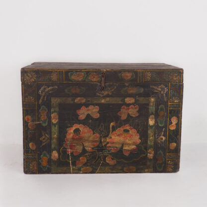 Baúl de ópera antiguo con flores de lotus (China, c.1900) #12