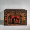 Baúl de ópera chino con ilustraciones de mandarines (China, c.1900) #30 - Imagen 2