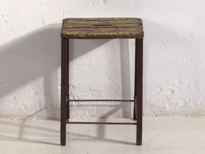Taburete metálico rectangular industrial vintage (Francia, c.1950) #2