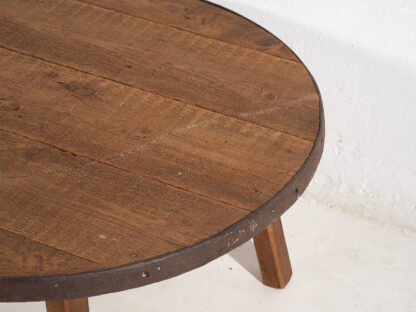 Round coffee table with metal rim and solid wood - Image 8