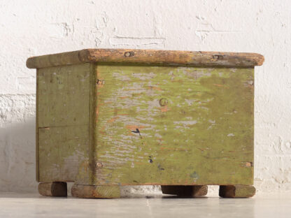 Taburete de madera vintage color verde (Rep.Checa, c.1950)