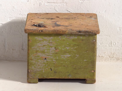 Taburete de madera vintage color verde (Rep.Checa, c.1950)
