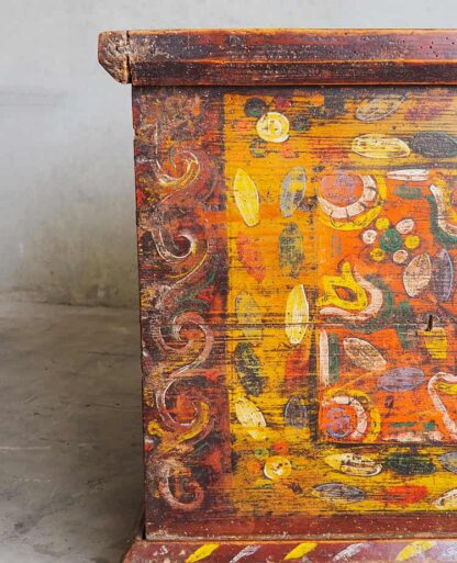 Antique solid wood trunk (Austria, c.1890) - Image 5