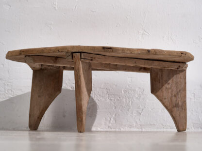 Mesa de forma redonda antigua de madera (c.1920)