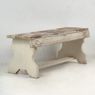 Taburete blanco antiguo rectangular (c.1950)