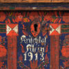 Baúl antiguo de madera maciza (c.1913)