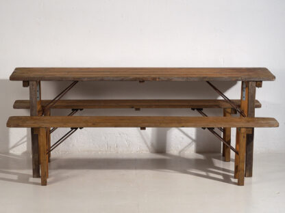 Conjunto de mesa y bancos para exterior (c.1950)