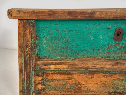 Baúl de madera maciza antiguo color verde (c.1890)