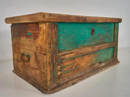 Baúl de madera maciza antiguo color verde (c.1890)