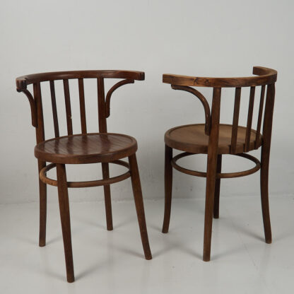 Sillas Thonet con reposabrazos antiguas (c.1900). Conjunto de 4 piezas #1