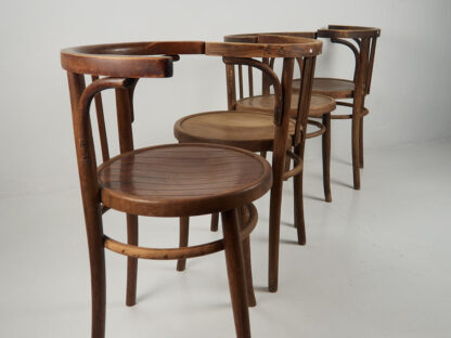 Sillas Thonet con reposabrazos antiguas (c.1900). Conjunto de 4 piezas #1