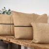 Coussin en lin ancien à rayures noires – Image 5