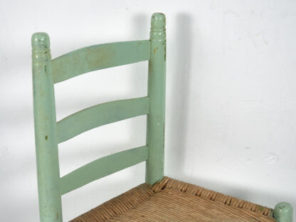 Silla antigua de color verde menta (c.1900)