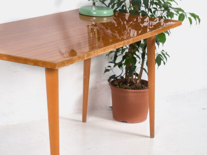 Mesa vintage de madera maciza (c.1960)