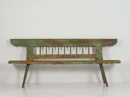 Banco para exterior de madera antiguo de color verde (c.1900)