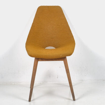 Silla de estilo vintage color amarillo (c.1960)