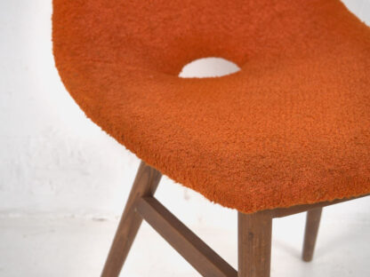 Silla de estilo vintage color naranja (c.1960)