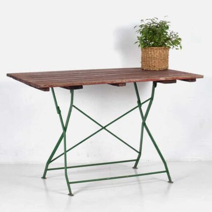 Mesa plegable para jardín de color rojo (c.1950)