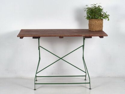 Mesa plegable para jardín de color rojo (c.1950)