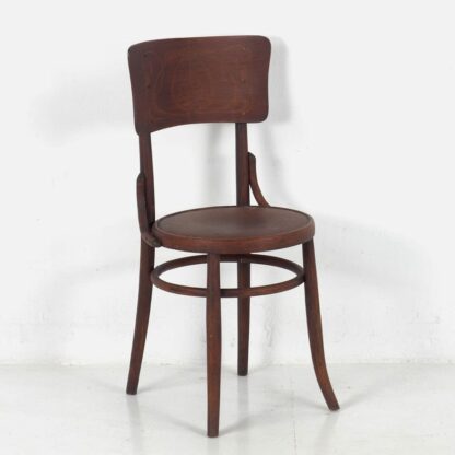 Conjunto de sillas Thonet antiguas de madera maciza ( (c.1900). Conjunto de 2 piezas