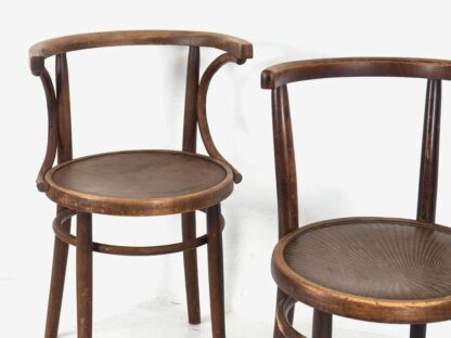 Conjunto de sillas Thonet antiguas (c.1900). Conjunto de 2 piezas