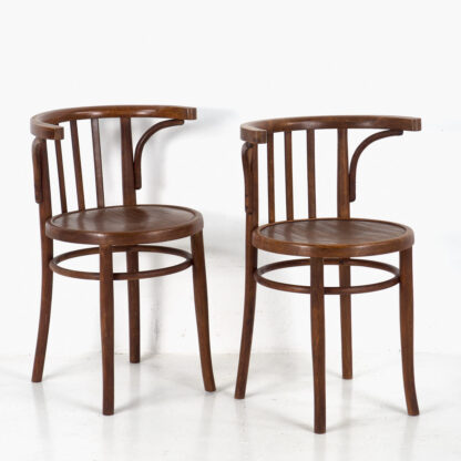 Conjunto de sillas Thonet con reposabrazos antiguas (c.1900). Conjunto de 4 piezas