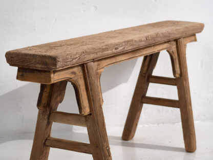 Banco antiguo de madera de estilo asiático (c.1870)