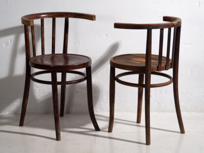 Anciennes chaises de salle à manger Thonet (c.1900).
Ensemble de 6 pièces #15