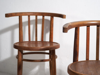 Anciennes chaises de salle à manger Thonet (c.1900).
Ensemble de 6 pièces #15