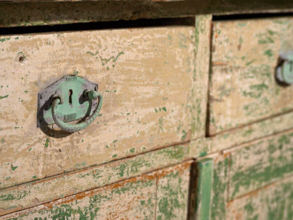 Ancienne commode de chambre à coucher dans les tons de vert (c.1920) #8