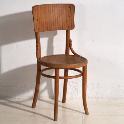 Antique Thonet chairs (c.1900).
Set of 4 pieces #28