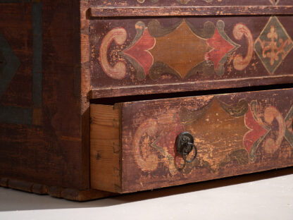 Antique storage trunk (c.1920) #12