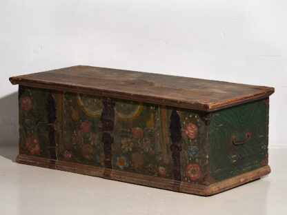 Antique green trunk with floral motifs (c.1920) #42