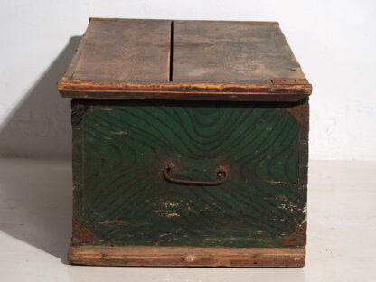 Antique green trunk with floral motifs (c.1920) #42