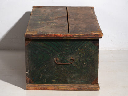 Antique green trunk with floral motifs (c.1920) #42