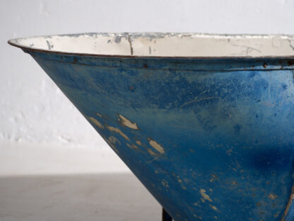 Antique navy blue metal bathtub (c.1920) #87