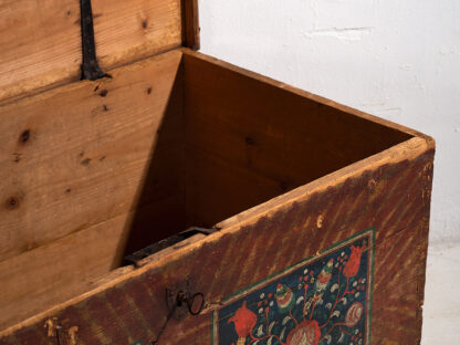 Antique storage trunk with floral motifs (c.1865) #14