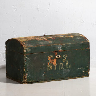 Small antique green antique chest (c.1920)