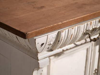 Antique cream white dresser (c.1920)