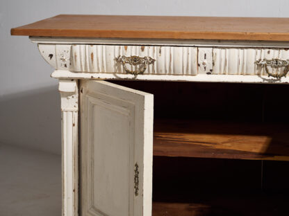 Antique cream white dresser (c.1920)