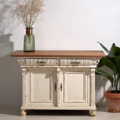 Antique cream white dresser (c.1920)