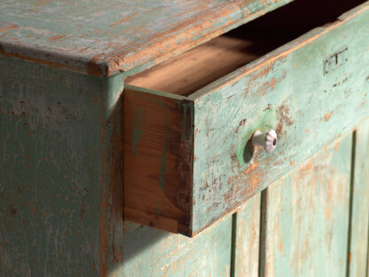 Ancienne commode en bois à deux portes (c.1920) #16